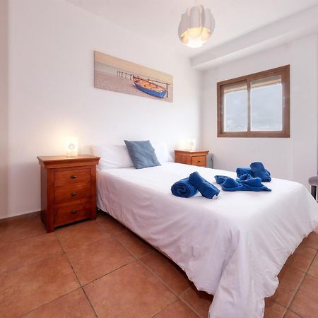Villa Casa Elin-Shared Pool, Fast Wifi Costa Teguise Exterior foto