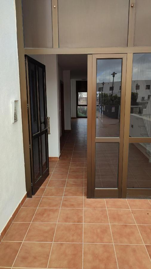 Villa Casa Elin-Shared Pool, Fast Wifi Costa Teguise Exterior foto