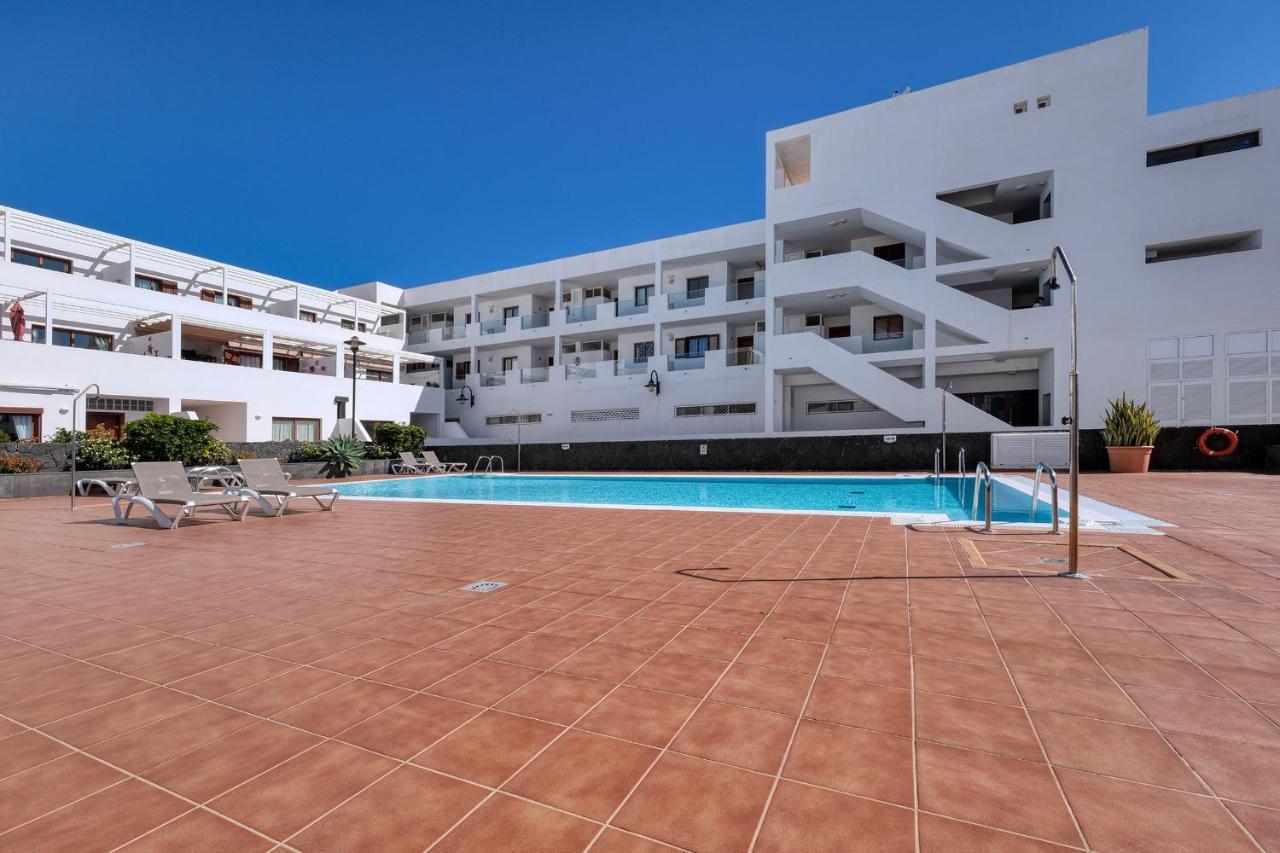 Villa Casa Elin-Shared Pool, Fast Wifi Costa Teguise Exterior foto